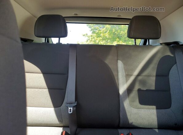 KL79MPS2XMB124903 2021 CHEVROLET TRAILBLAZER Red Հետևի նստատեղերի տեսք
