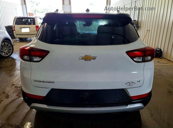 KL79MPS2XPB056946 2023 CHEVROLET TRAILBLAZER White Rear view