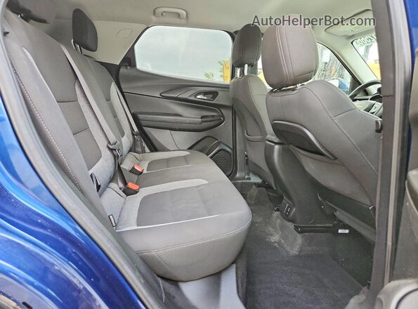 KL79MPSL1NB073642 2022 CHEVROLET TRAILBLAZER Blue Вид задньої частини салону