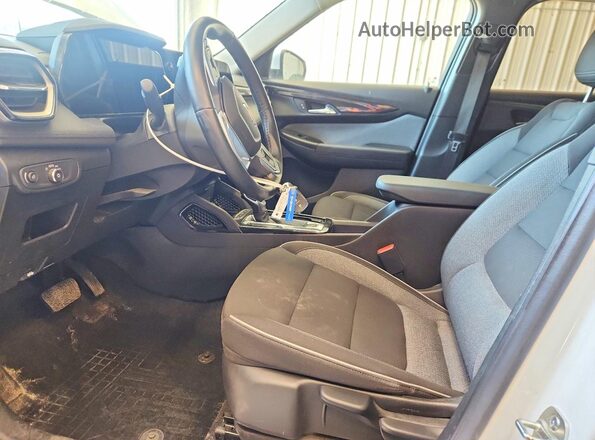KL79MPSL1RB130962 2024 CHEVROLET TRAILBLAZER White Front interior view