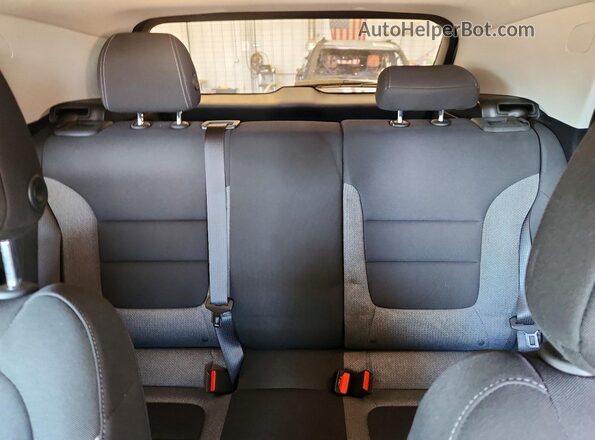 KL79MPSL1RB130962 2024 CHEVROLET TRAILBLAZER White Rear seats view