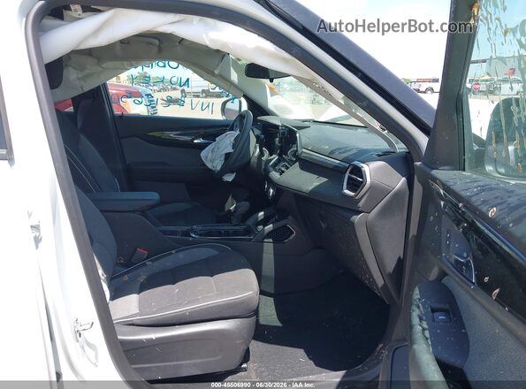 KL79MPSL2TB083755 2026 CHEVROLET TRAILBLAZER White წინა სალონის ხედი