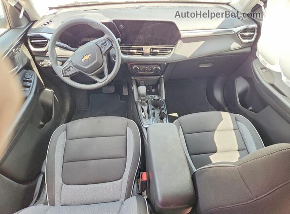 KL79MPSL3TB076037 2026 CHEVROLET TRAILBLAZER White წინა პანელის ხედი
