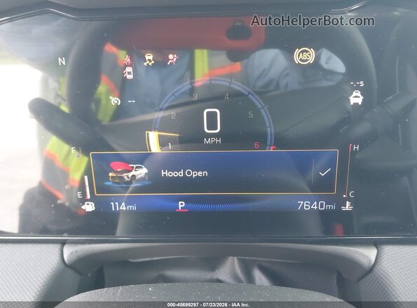 KL79MPSL3TB093534 2026 CHEVROLET TRAILBLAZER White Widok tylnych siedzeń