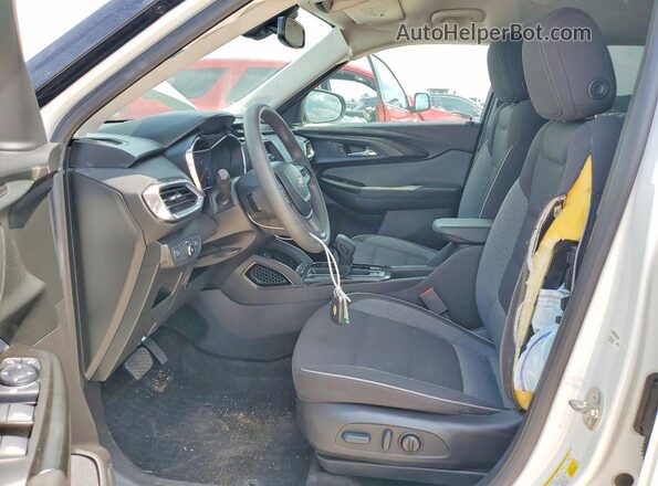 KL79MPSL4PB014412 2023 CHEVROLET TRAILBLAZER White Vista interior delantera