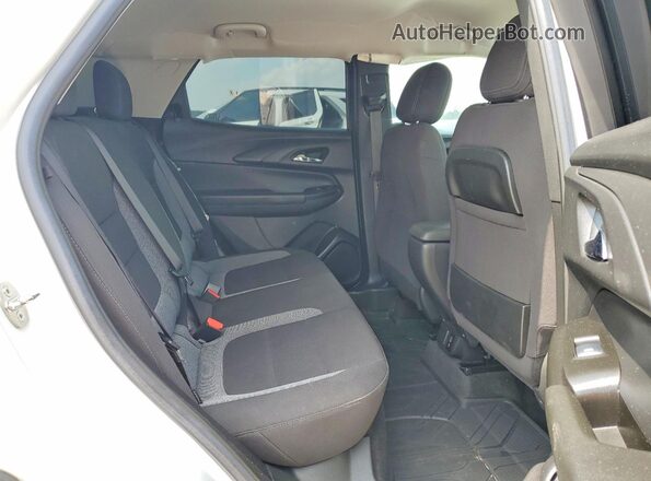 KL79MPSL4PB014412 2023 CHEVROLET TRAILBLAZER White Vista interior trasera