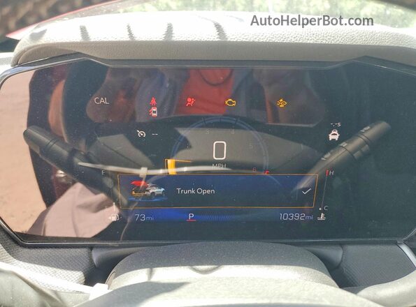 KL79MPSL4RB196311 2024 CHEVROLET TRAILBLAZER Burgundy Սարքավորումների վահանակի տեսք