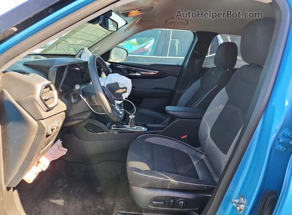 KL79MPSL4SB025077 2025 CHEVROLET TRAILBLAZER Blue Вид салону спереду