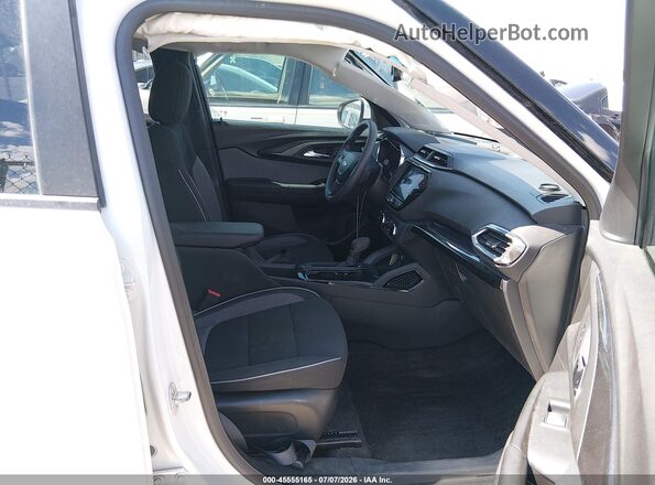 KL79MPSL8PB119342 2023 CHEVROLET TRAILBLAZER White Vista interior delantera