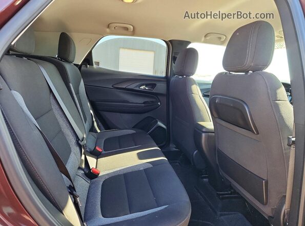KL79MPSLXNB055964 2022 CHEVROLET TRAILBLAZER Коричневый Вид задних сидений