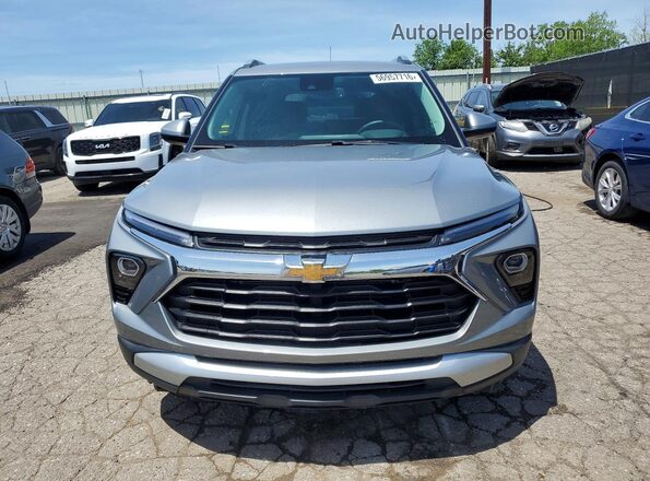 KL79MPSP4SB077151 2025 CHEVROLET TRAILBLAZER Серебряный Вид спереди