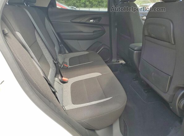KL79MPSP8SB176734 2025 CHEVROLET TRAILBLAZER White Вид задньої частини салону