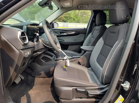 KL79MRSL1SB063605 2025 CHEVROLET TRAILBLAZER Black წინა სალონის ხედი