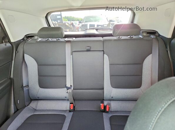 KL79MRSL1TB165987 2026 CHEVROLET TRAILBLAZER White Widok tylnych siedzeń