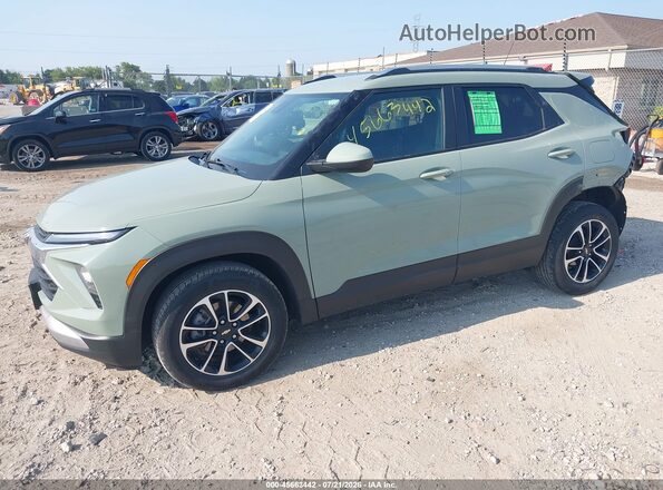 KL79MRSL3SB040472 2025 CHEVROLET TRAILBLAZER Green Vista tres cuartos delantera izquierda