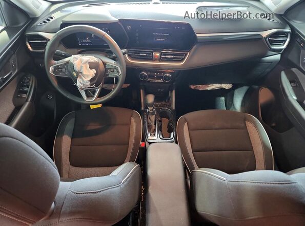 KL79MRSL3SB059703 2025 CHEVROLET TRAILBLAZER White Widok deski rozdzielczej