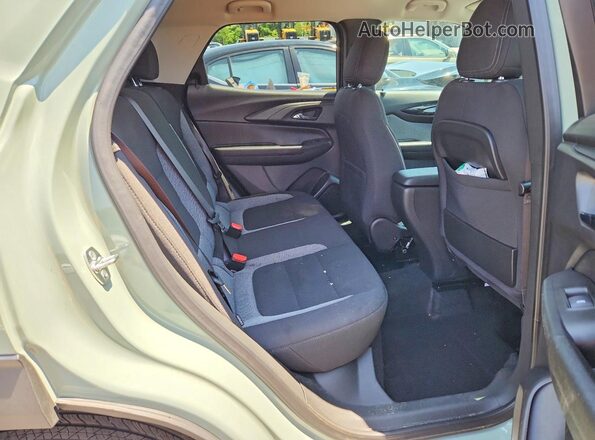 KL79MRSL3TB182029 2026 CHEVROLET TRAILBLAZER Green Widok wnętrza z tyłu