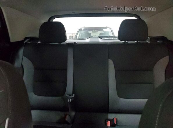 KL79MRSL5NB025878 2022 CHEVROLET TRAILBLAZER Белый Вид задних сидений
