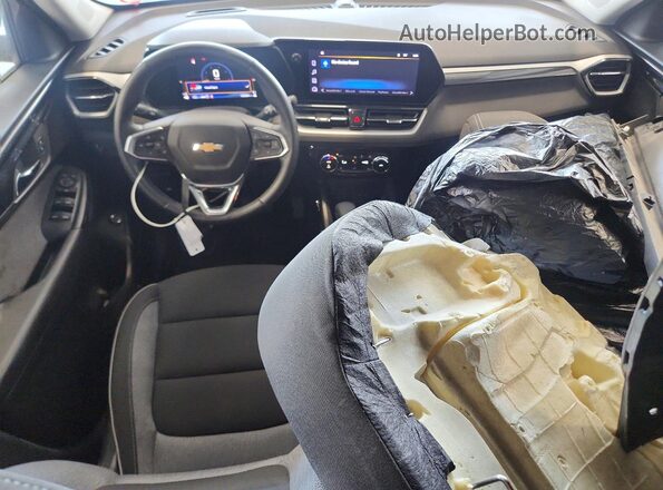 KL79MRSL7SB099511 2025 CHEVROLET TRAILBLAZER Black Widok deski rozdzielczej