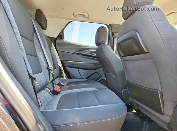 KL79MRSL9MB097178 2021 CHEVROLET TRAILBLAZER Black Rear interior view
