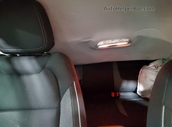 KL79MRSLXNB105368 2022 CHEVROLET TRAILBLAZER Black Widok tylnych siedzeń