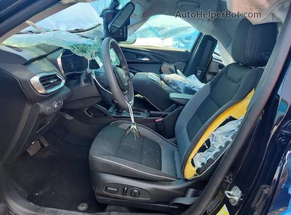 KL79MRSLXNB105368 2022 CHEVROLET TRAILBLAZER Black Widok wnętrza z przodu