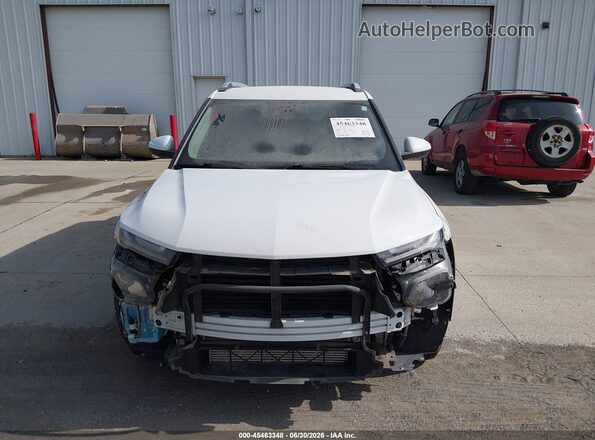 KL79MRSLXPB033140 2023 CHEVROLET TRAILBLAZER White Вид задньої частини салону