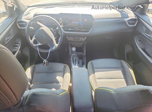 KL79MSSL2RB081287 2024 CHEVROLET TRAILBLAZER Черный Вид панели приборов