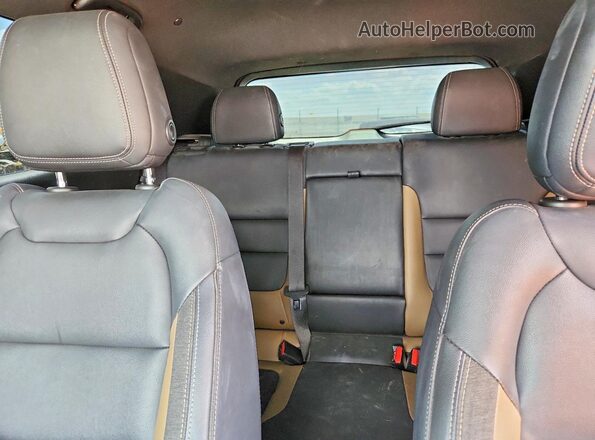 KL79MSSL3MB165997 2021 CHEVROLET TRAILBLAZER Серебряный Вид задних сидений