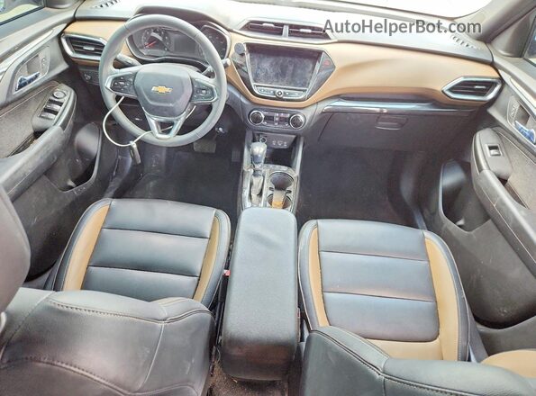 KL79MSSL3MB165997 2021 CHEVROLET TRAILBLAZER Серебряный Вид панели приборов