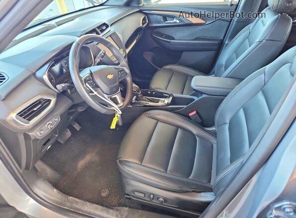 KL79MSSL6PB119679 2023 CHEVROLET TRAILBLAZER Gray წინა სალონის ხედი