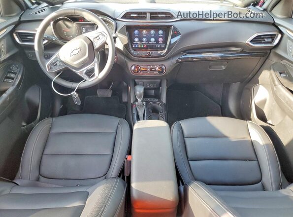 KL79MSSL6PB195001 2023 CHEVROLET TRAILBLAZER Silver Առջևի վահանակի տեսք
