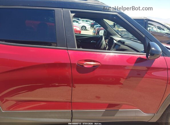 KL79MTSL0PB081517 2023 CHEVROLET TRAILBLAZER Red Vista interior trasera