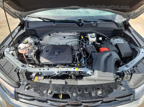 KL79MTSL1TB114311 2026 CHEVROLET TRAILBLAZER Silver Rear interior view