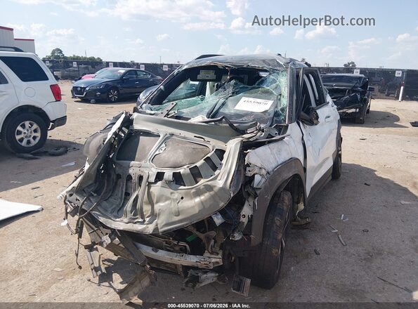 KL79MTSL2MB113864 2021 CHEVROLET TRAILBLAZER White Vista tres cuartos delantera izquierda