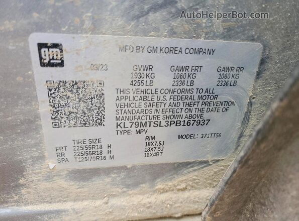 KL79MTSL3PB167937 2023 CHEVROLET TRAILBLAZER Silver Вид наклейки з VIN-кодом