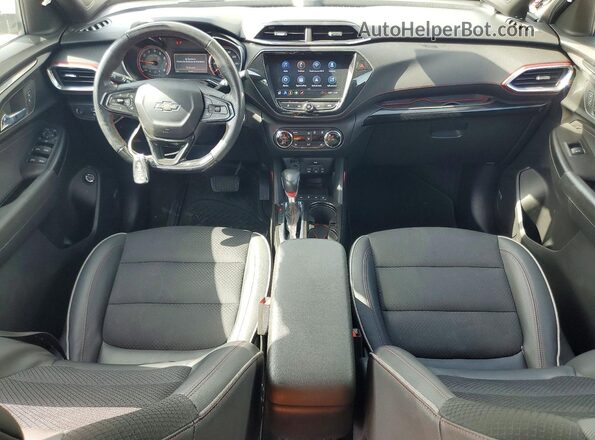 KL79MTSL3PB194975 2023 CHEVROLET TRAILBLAZER White Vista del salpicadero