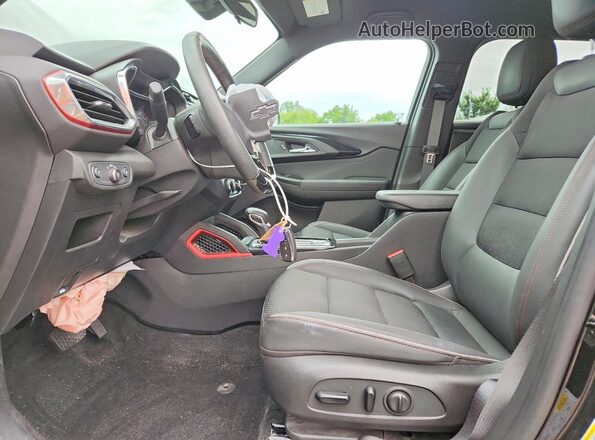 KL79MTSL4NB042099 2022 CHEVROLET TRAILBLAZER Black Front interior view