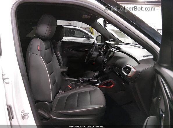 KL79MTSL4PB109433 2023 CHEVROLET TRAILBLAZER White Vista interior delantera