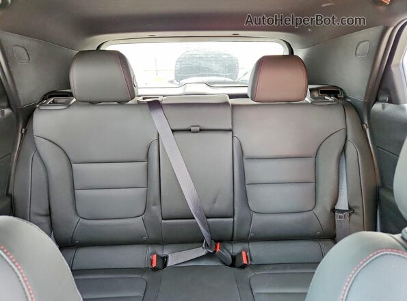 KL79MTSL4RB200379 2024 CHEVROLET TRAILBLAZER Red Widok tylnych siedzeń