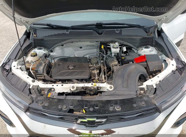 KL79MTSL5MB006856 2021 CHEVROLET TRAILBLAZER White Widok z tyłu