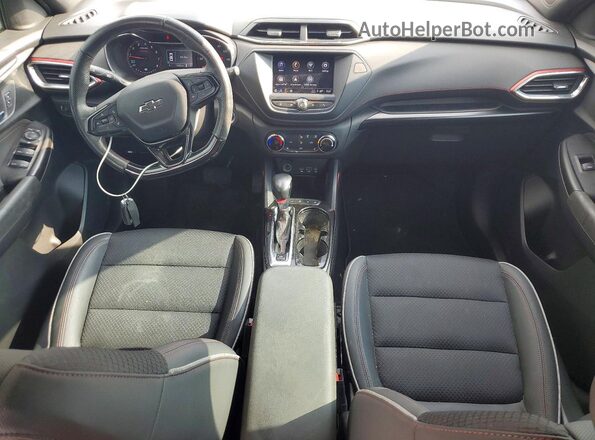 KL79MTSL5NB042290 2022 CHEVROLET TRAILBLAZER Maroon Widok deski rozdzielczej