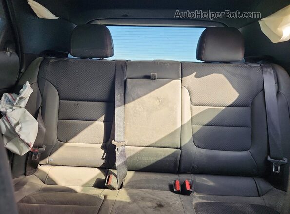 KL79MTSL8NB036063 2022 CHEVROLET TRAILBLAZER Black Vista de los asientos traseros