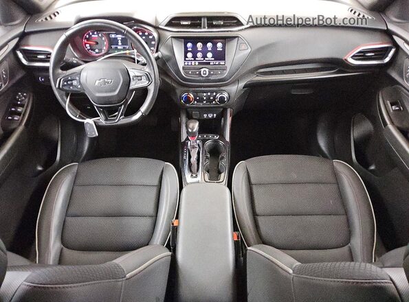 KL79MTSL8PB067378 2023 CHEVROLET TRAILBLAZER Black წინა პანელის ხედი