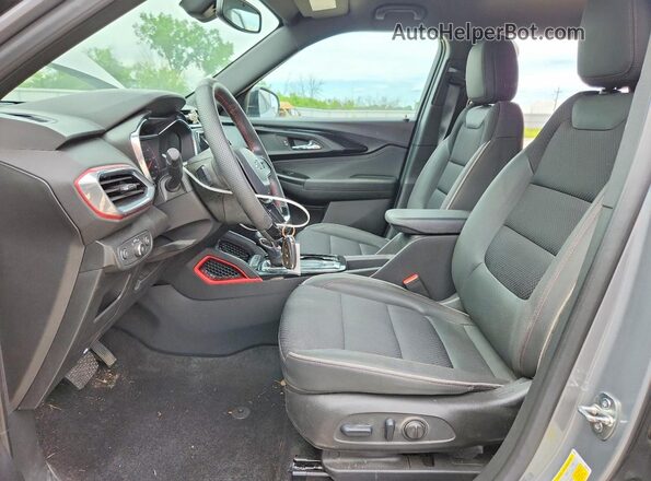 KL79MTSL9PB111520 2023 CHEVROLET TRAILBLAZER Gray Սալոնի դիմացի տեսք