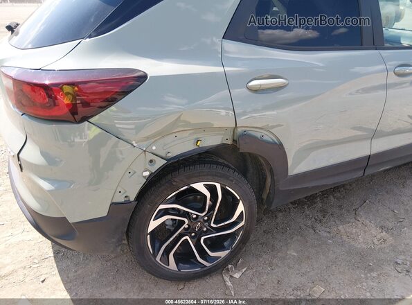KL79MTSLXRB045997 2024 CHEVROLET TRAILBLAZER Зеленый Вид спереди