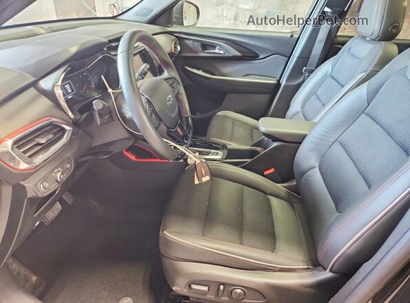 KL79MUSL0MB135237 2021 CHEVROLET TRAILBLAZER Black Вид салону спереду