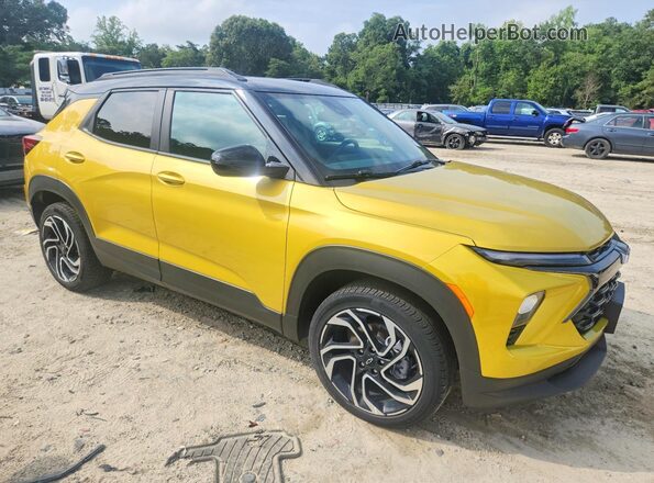 KL79MUSL1RB030309 2024 CHEVROLET TRAILBLAZER Gold Przód prawy