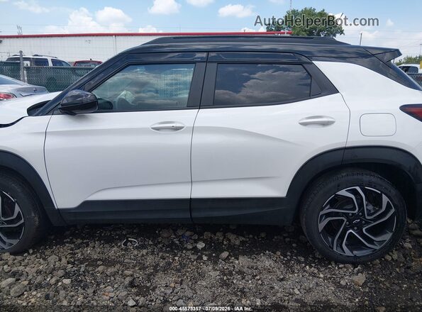 KL79MUSL2SB097121 2025 CHEVROLET TRAILBLAZER White Вид задньої частини салону