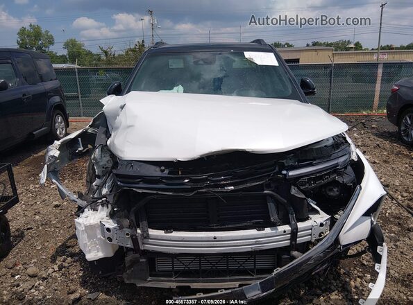 KL79MUSL2SB097121 2025 CHEVROLET TRAILBLAZER White Вид панелі приладів